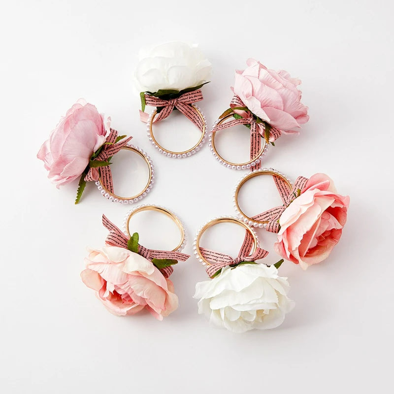 porte serviettes anneaux florals rose blanc rubans pois romantique restaurant decoration mariage opaques artificiels