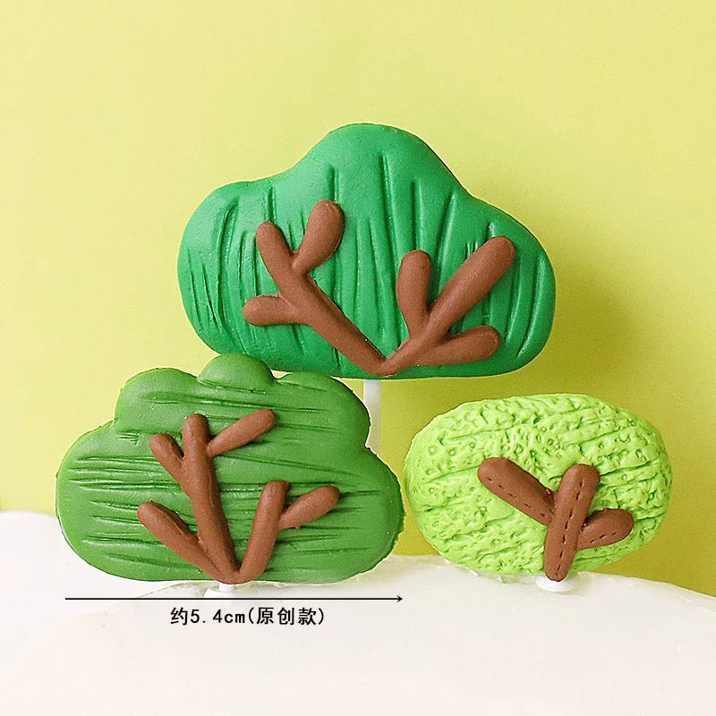 décoration gâteau anniversaire enfant porc mouton maison arbre champignon nuages train vert rouge