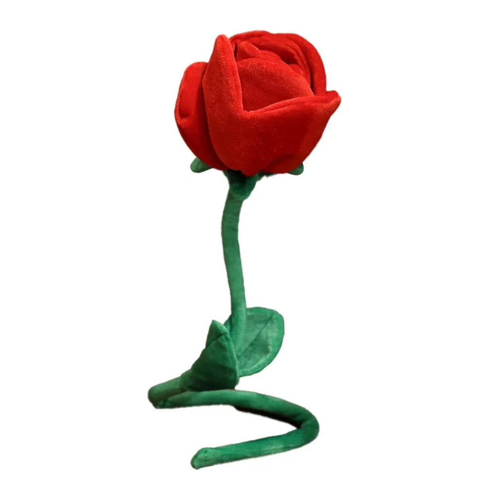 décoration intérieure bouquets roses rouges velours modernes feuilles vertes maison anniversaire
