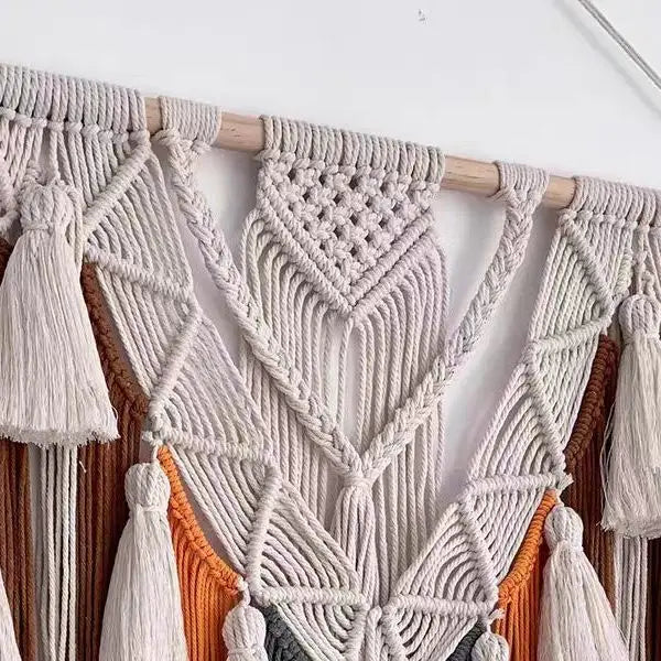 tapisserie macramé boho blanc gris bleu orange motifs géométriques franges crochet chambre
