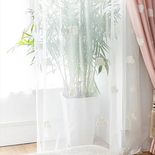rideau enfant nuages brodés 100% polyester bleu clair moderne métalliques isolation thermique