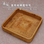 paniers rotin tressé marron clair traditionnels rangement présentation maison cuisine