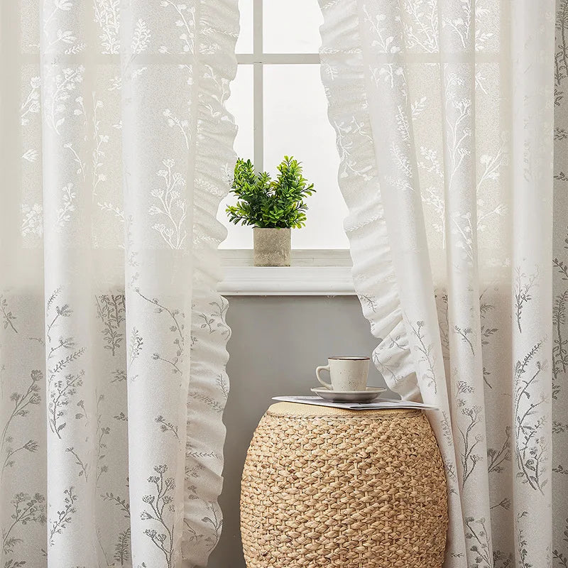 rideaux floral translucides decoration intérieure vintage tringle rideaux blanc cassé chambre moderne