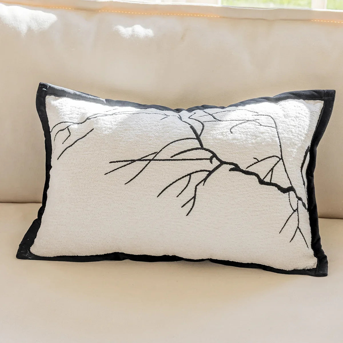 coussin décoratif moderne motif floral blanc nordique polyester jacquard adhésif