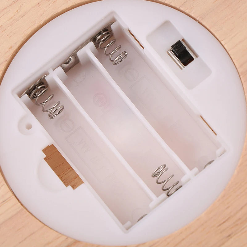 support lumière led plaque bois finition lisse moderne batterie aaa diodes jaunes usb minimaliste