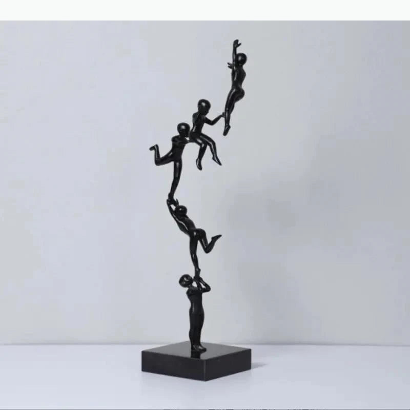 sculpture moderne figurines humaines empilées noir lisse décoration intérieure 51cm hauteur 14+ années