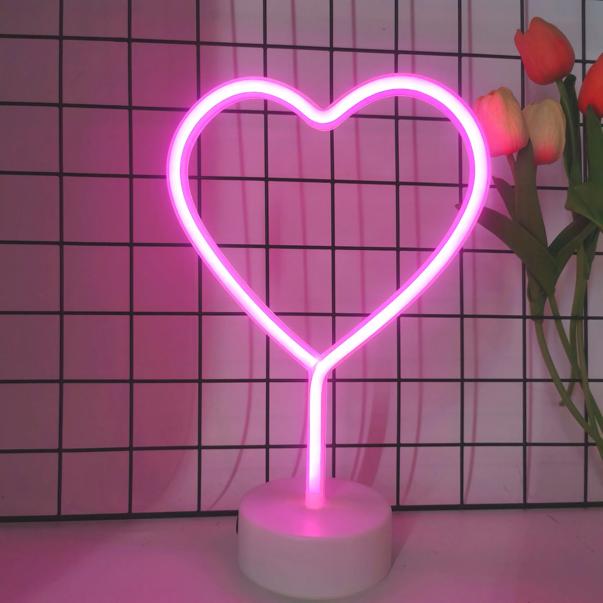 lampe décorative néon forme coeur rose base blanche rechargeable usb anniversaire mariage
