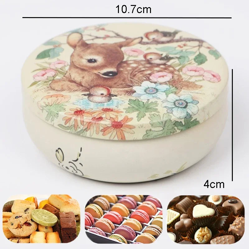 boîtes rondes métal fleurs vintage blanc beige macarons biscuits cadeaux préservation fraîcheur