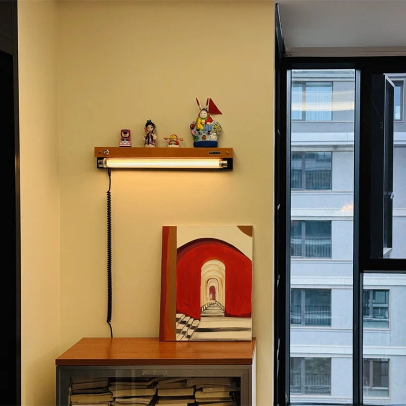 Luminaire vintage orange avec abat-jour en verre