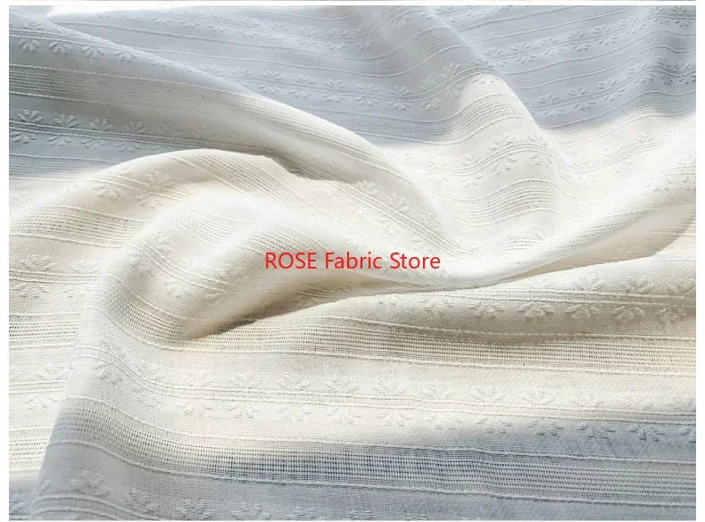 tissu jacquard rayé blanc fleurs noires vert classique opacité couture printemps robe haut chemisier