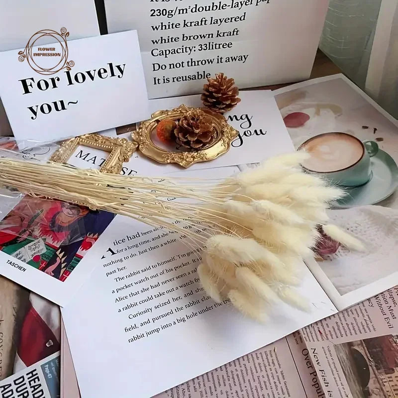 décoration intérieure bouquet plumes séchées rose pâle naturel rustique anniversaire baby shower chambre