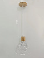 suspension lumineuse industrielle cage métal finition bois naturel ampoule filament noir moderne