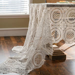 nappe table blanche polyester broderie circulaire classique mariage fête banquet