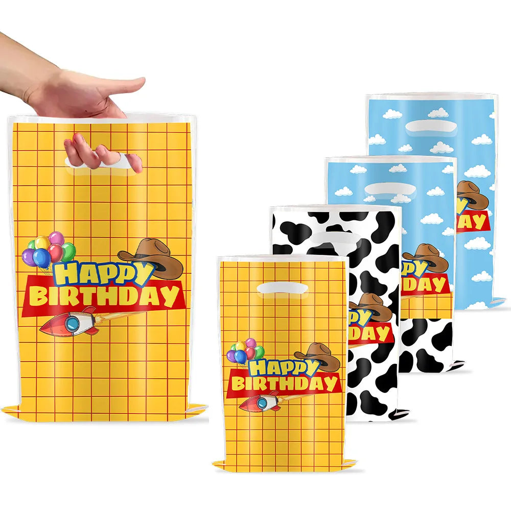 boîtes bonbons vache nuages assiettes jetables sacs cadeaux guirlande thème anniversaire ballons cowboys
