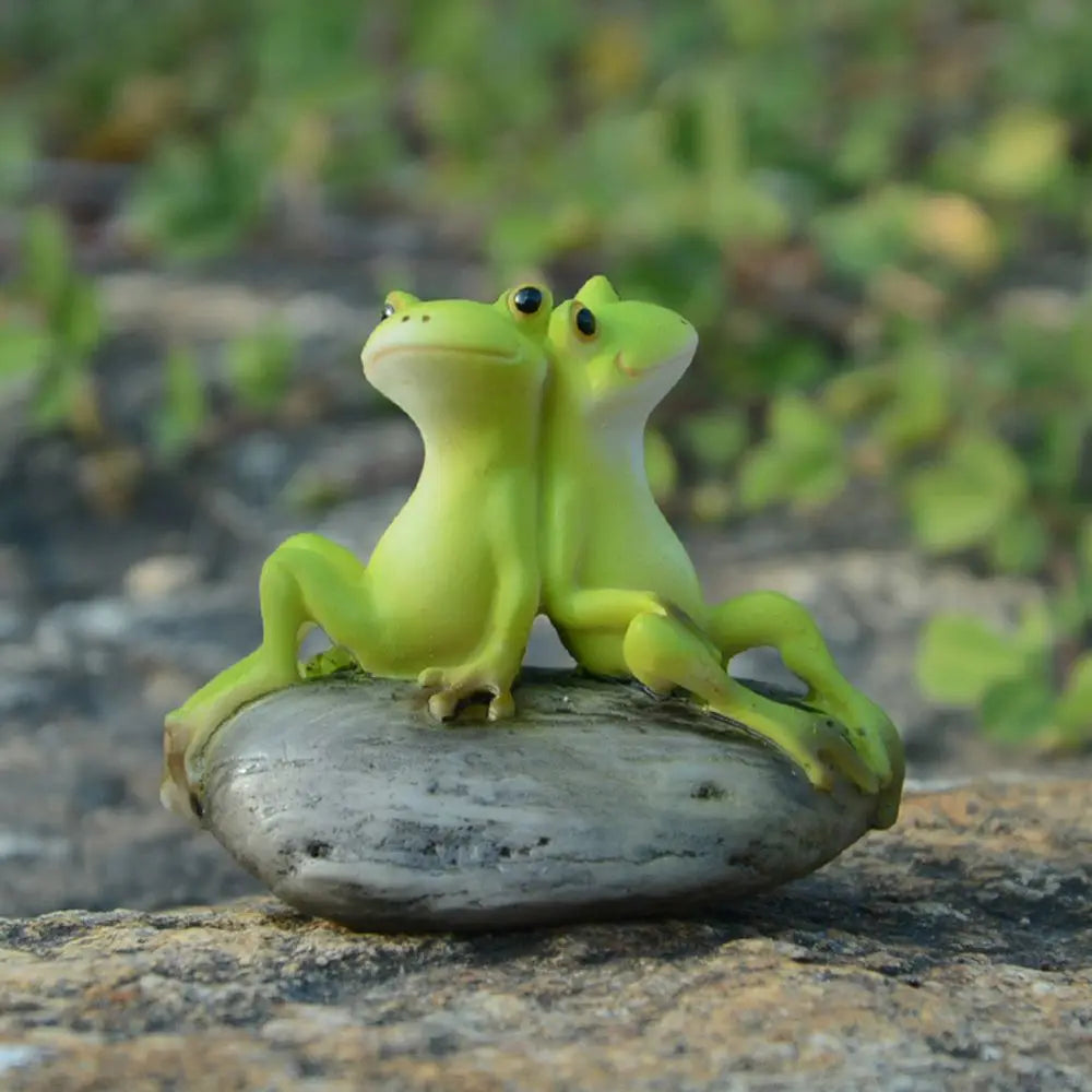 figurine grenouille résine verte décoration jardin statuette miniature tortue livre