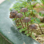 piquets decoratifs jardin metal forme champignons retro decoration exterieure printemps amusants miniatures marron gris