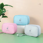 sac médicaments portable bleu clair rose gris réutilisable moderne pratique