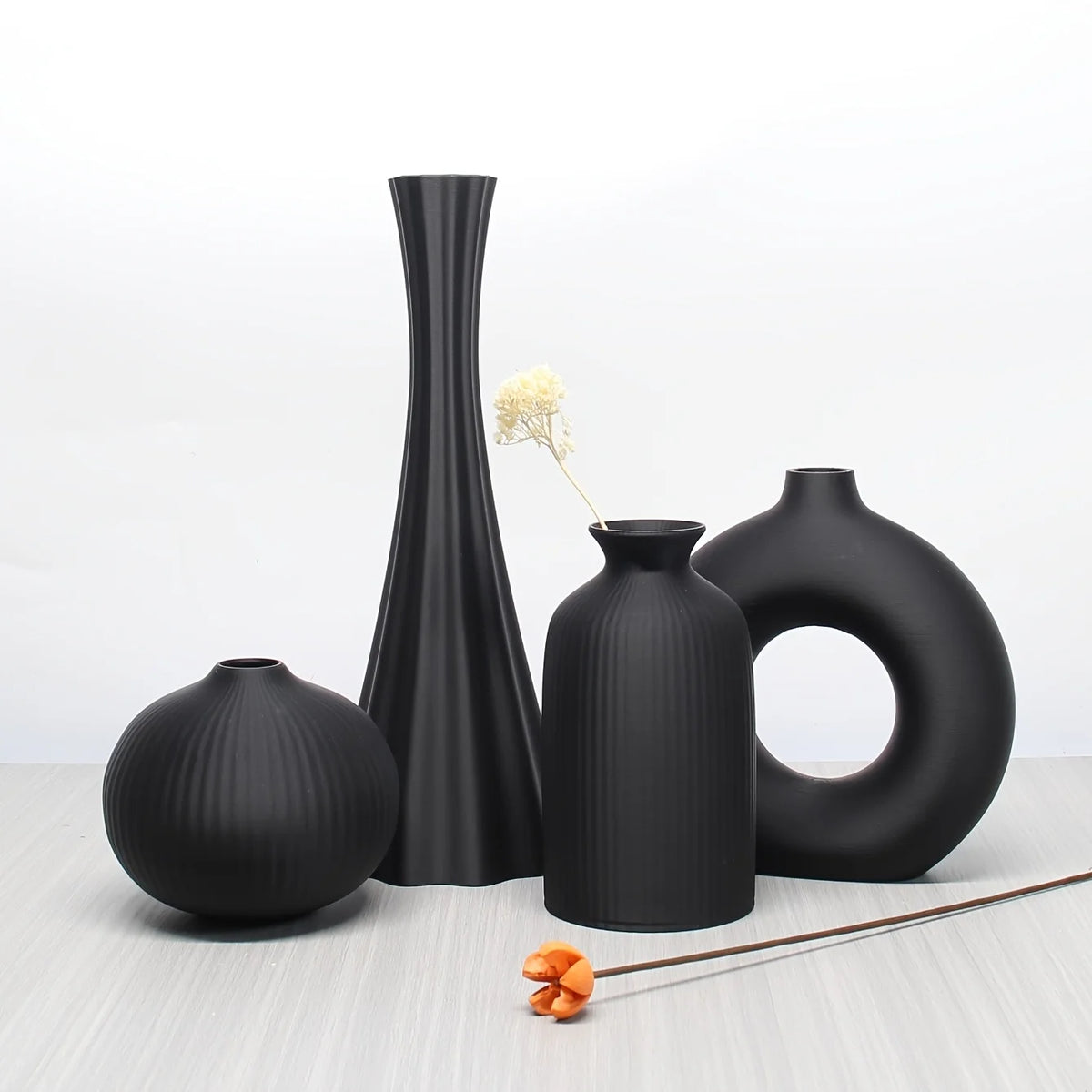 Vases modernes minimalistes rayures verticaux statuettes fleurs sèches vert noir blanc orange marron