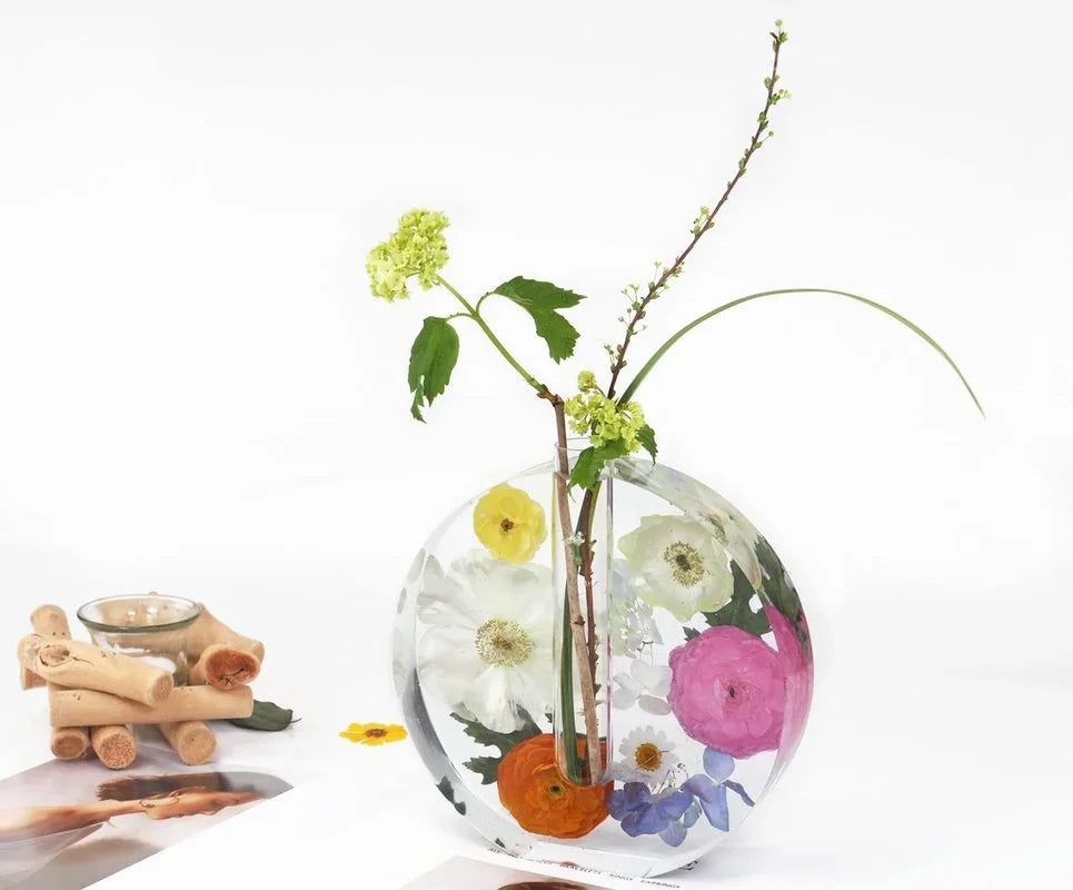 vase moderne transparent fleurs sèches décoration intérieure unique arrangement floral