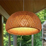 lampe suspendue marron clair tissage rotin moderne rustique câble noir