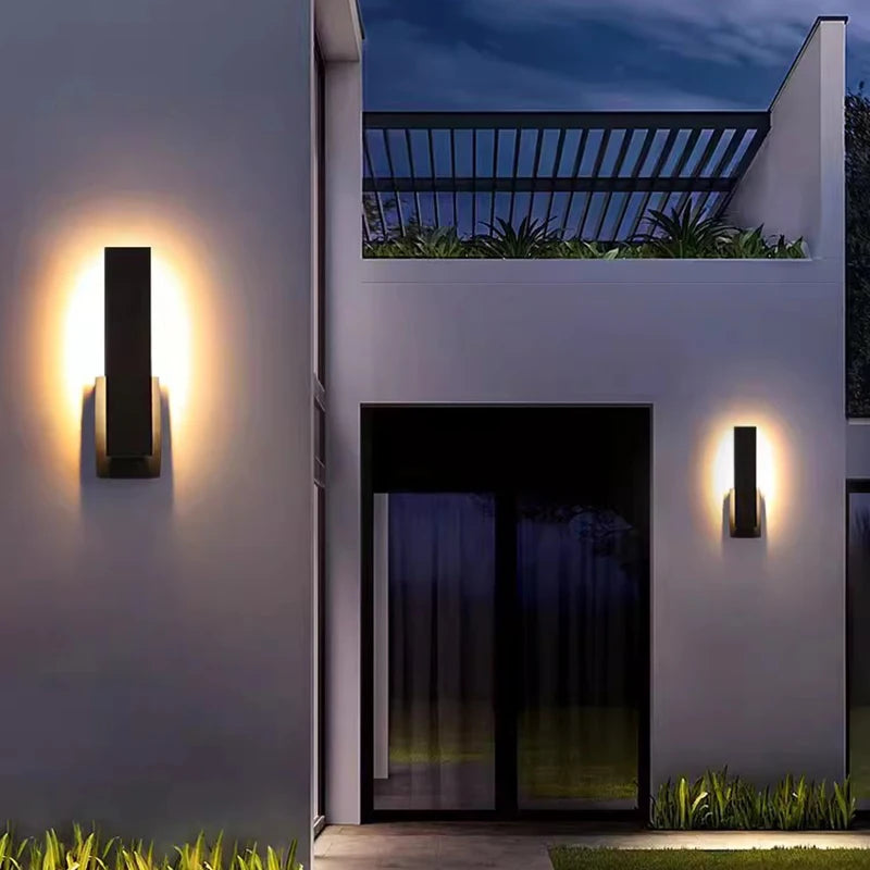 applique murale extérieure moderne aluminium noir lumiere led jaune orangé minimaliste fixations murales