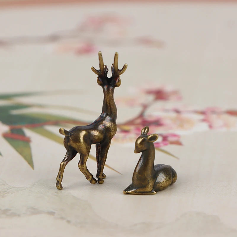 statuettes animaux bronze doré décoration intérieure réaliste cerfs détaillées brillantes accessoires vintage figurines