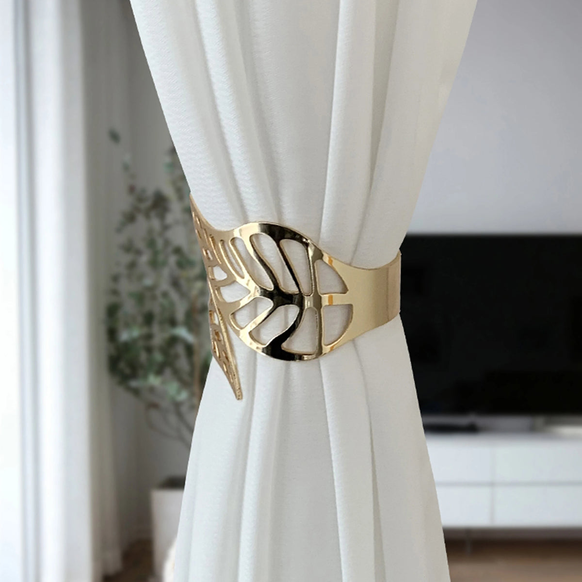 rideaux modernes anneaux or argent feuilles papillons élégants chambre salon deux pièces