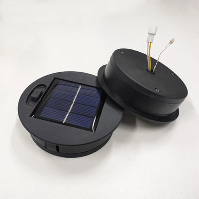 arrosoir lumineux solaire doré motifs floraux tringle noire led moderne jardinextérieur