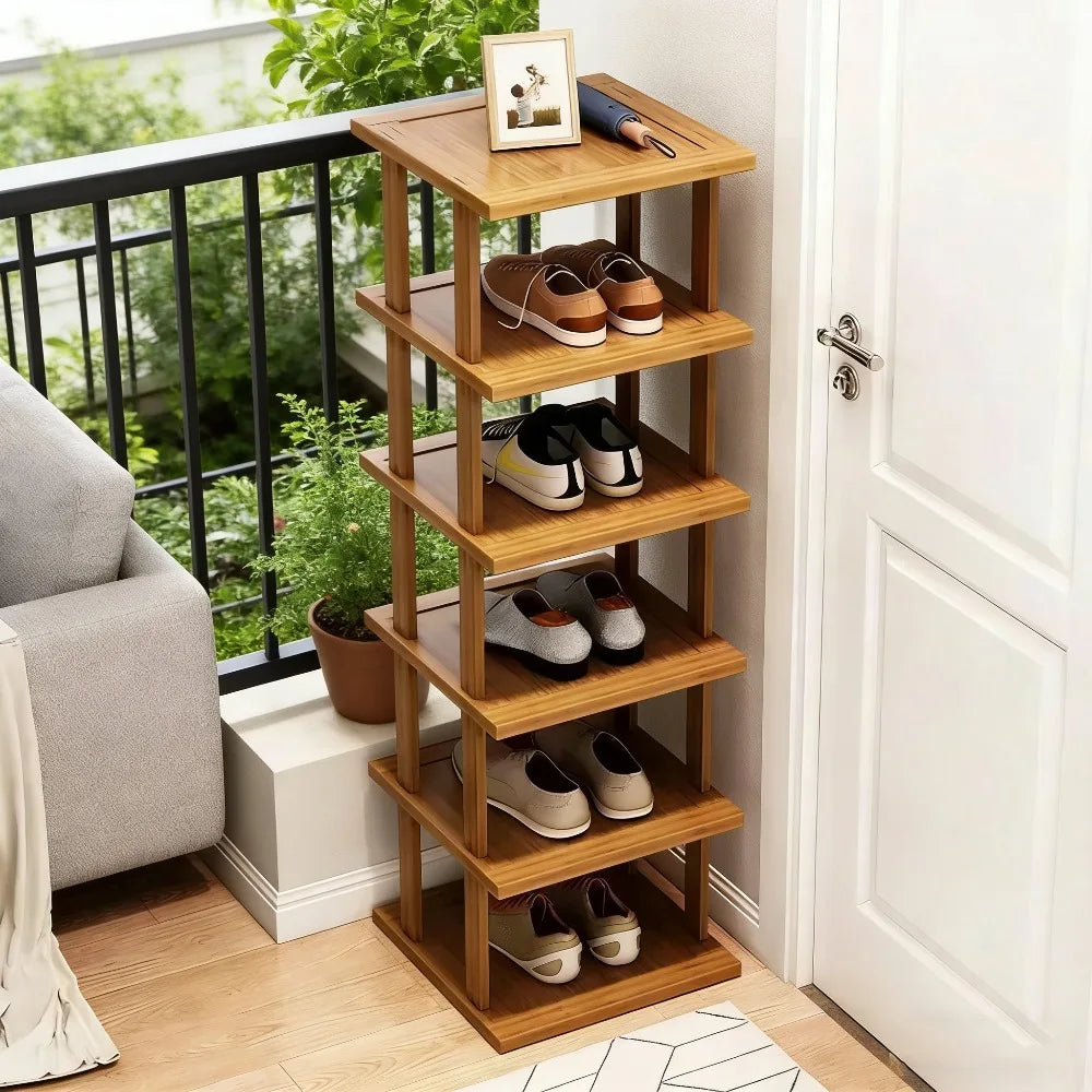 étagère chaussures bois naturel moderne support mur rangement angle entrée tapis géométrique étiquettes numérotées