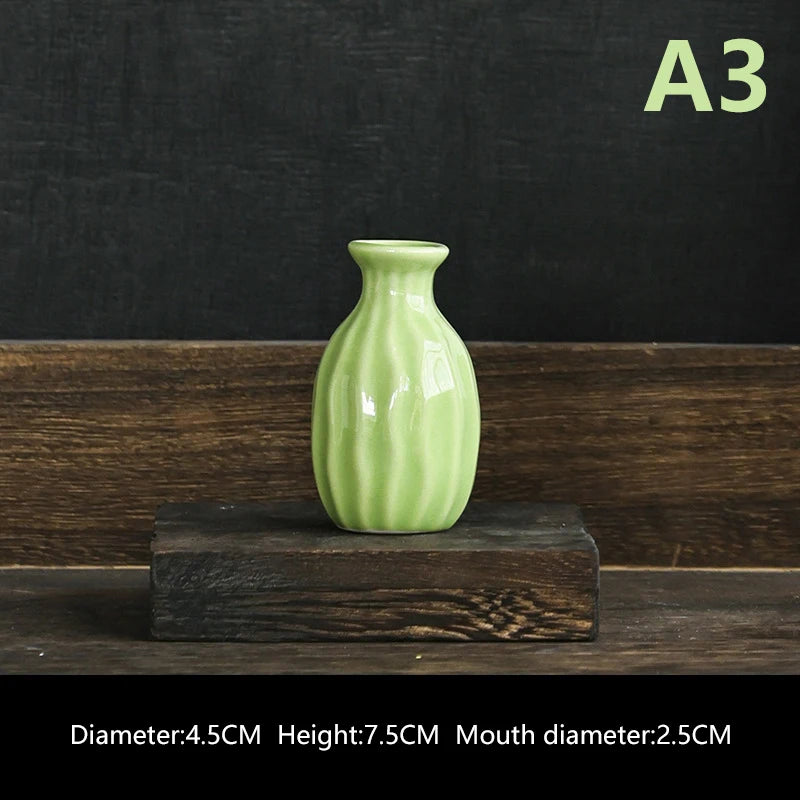 vase céramique moderne rose blanc jaune vert bleu clair ridé opaque