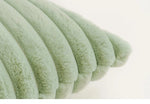 taies d'oreiller peluche rose vert blanc orange lit décoration moderne carré rectangle adhésif