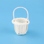 panier tressé marron clair blanc traditionnel poignées enfant rangement maison jeu simulation 12ans fantaisie
