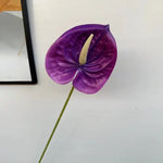 fleurs artificielles palmes blanches violette bleue modernes decoration intérieure mariage anniversaire