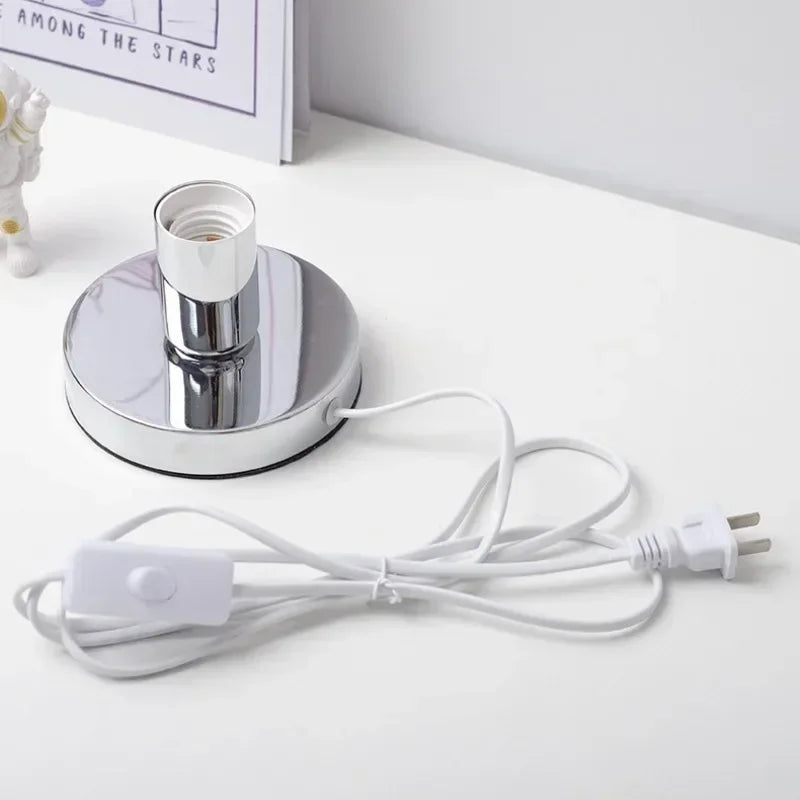 lampe led moderne lampes table argentées ampoules transparentes géométrique futuriste