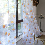 rideaux voilage floral motif marguerites peintes main blanc jaune translucent fenetre chambre