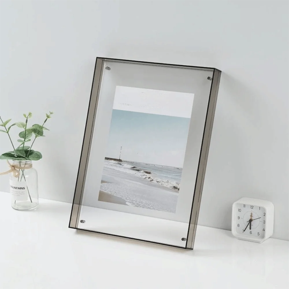 cadre photo mural moderne transparent jaune orange gris vert bleu rose suspension vis fixe