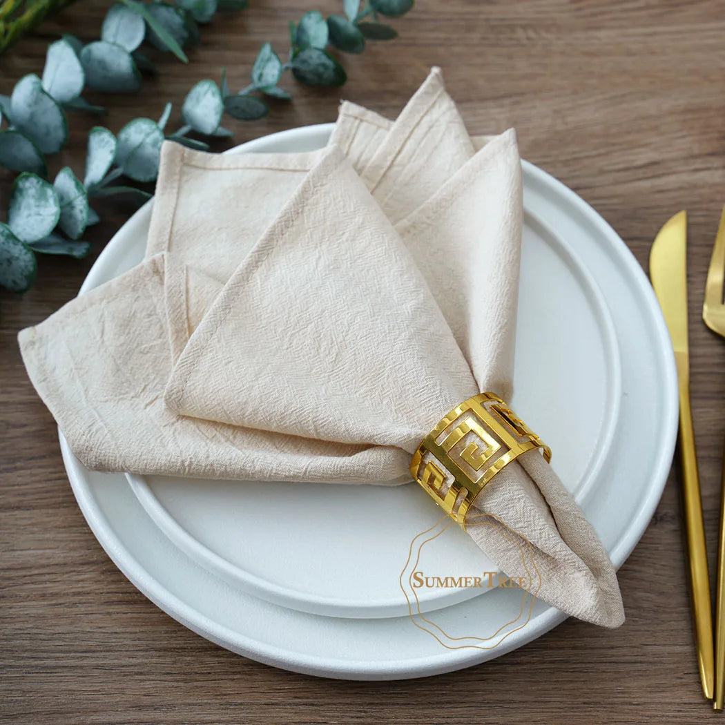 serviettes coton 40x40cm réutilisables beige clair texture classique anneau doré restaurant maison party