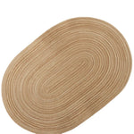 tapis table moderne rayures horizontales marron clair assiettes fourchettes cuillères serviettes feuilles gâteau fleurs