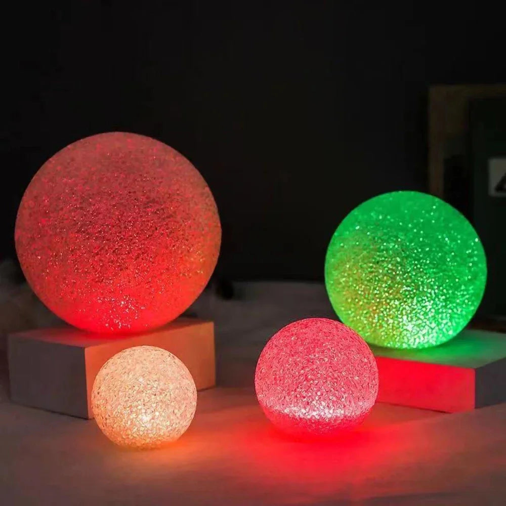 boule lumineuse led colorée moderne 12cm 14cm décoration vacances festive