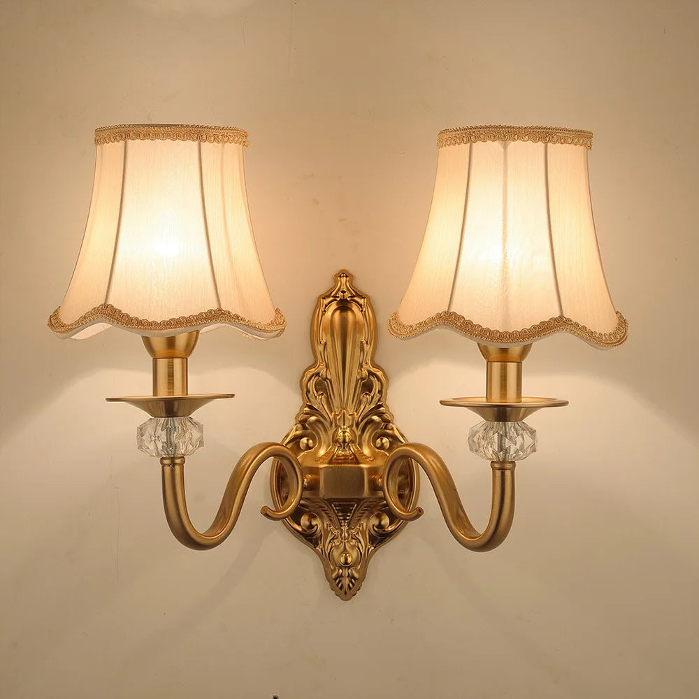 applique murale deux lumières or décor floréal abat jour tissu texturé classique fixée mur