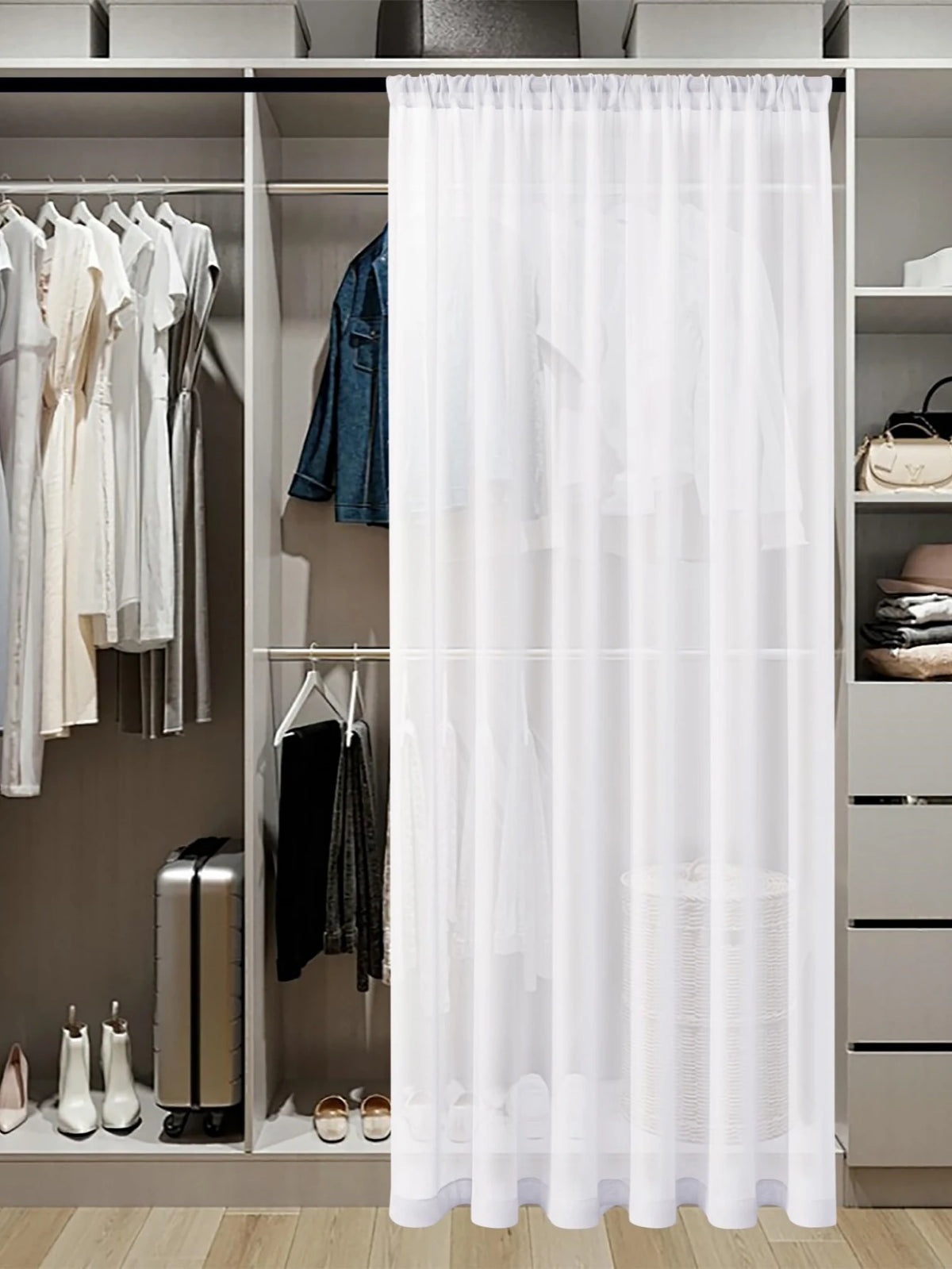 rideau blanc tissé verticalement plissé translucide classique porte d'entrée intérieur maison