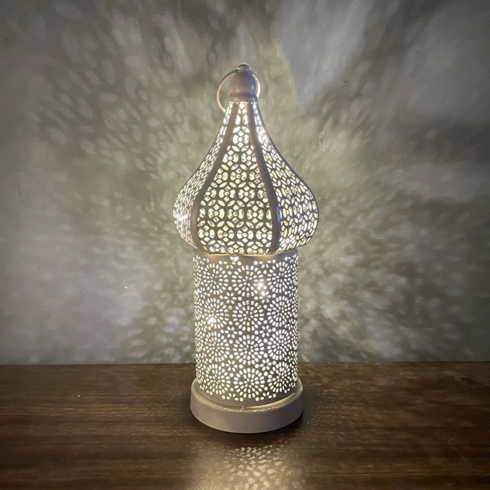 lanterne décorative artisanale moderne motifs géométriques blanc doré anniversaire noël ramadan aïd