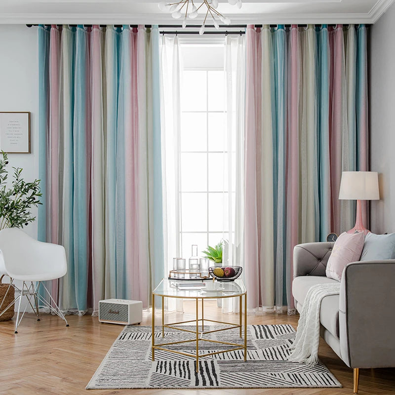 Rideau occultant dans différentes tailles disponibles chez Ombre Interieur