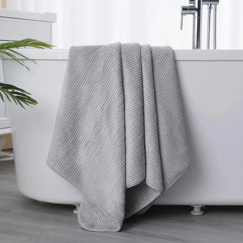 serviette bain fibre bambou rayée gris moderne absorption rapide 70x35cm