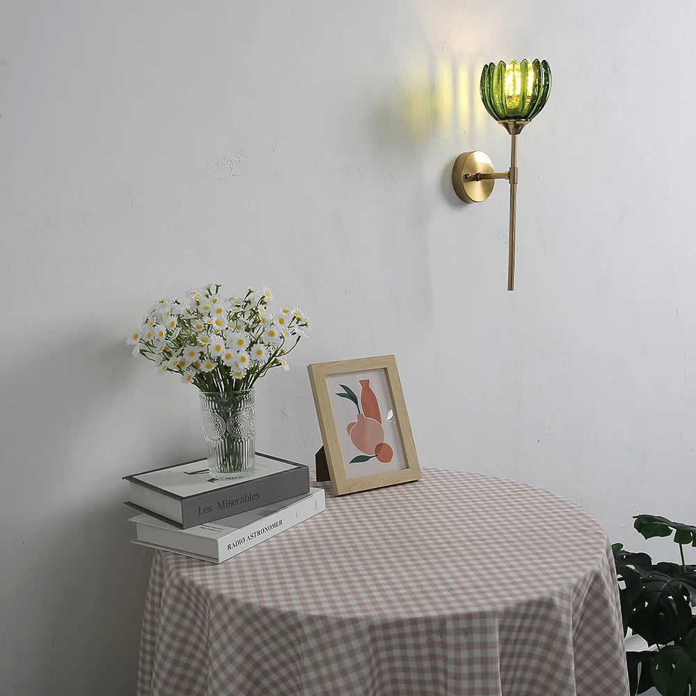 applique murale moderne verre transparent fleur vert doré rose élégante chambre salon entrée