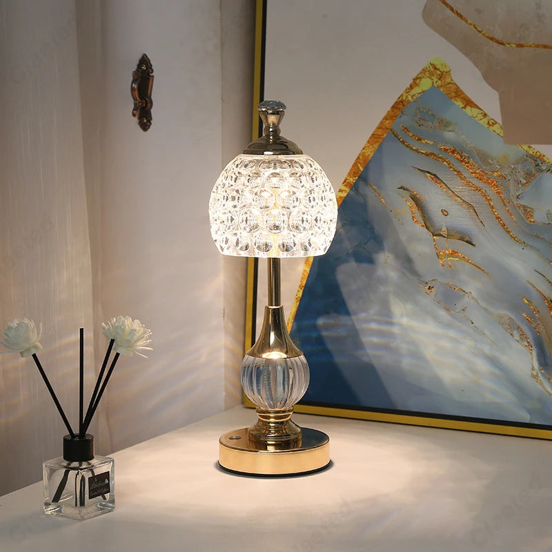 Détail de la finition acier inoxydable brossé de la lampe