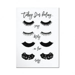 L'image présente différents types de cils avec des expressions décrivant les humeurs de la personne en portant. Cette image exprime des émotions variées à travers des illustrations de maquillage.