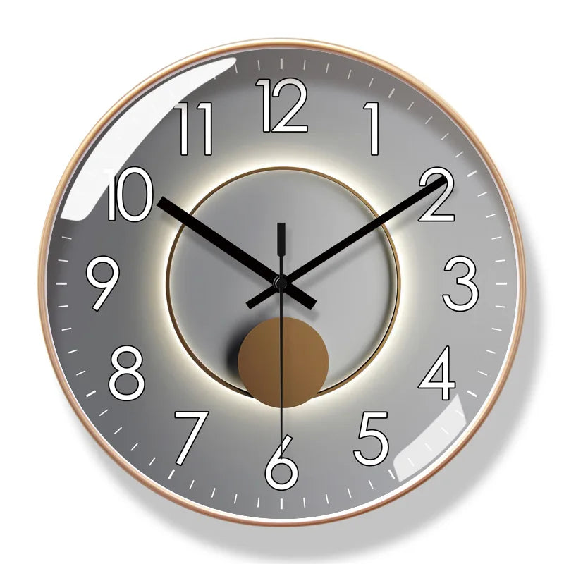 horloge murale moderne cadre doré motif planètes luxe silencieuse décoration salon intérieur gris
