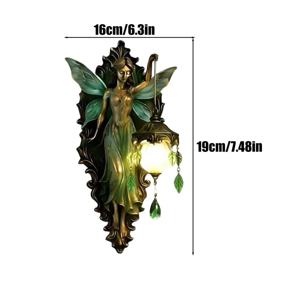 lampe murale mythologique sculptée personnages feuilles verre translucide bronze verte decorative fantastique