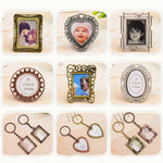 Cadre photo miniature en forme de cœur couleur bleu marine avec support rotatif